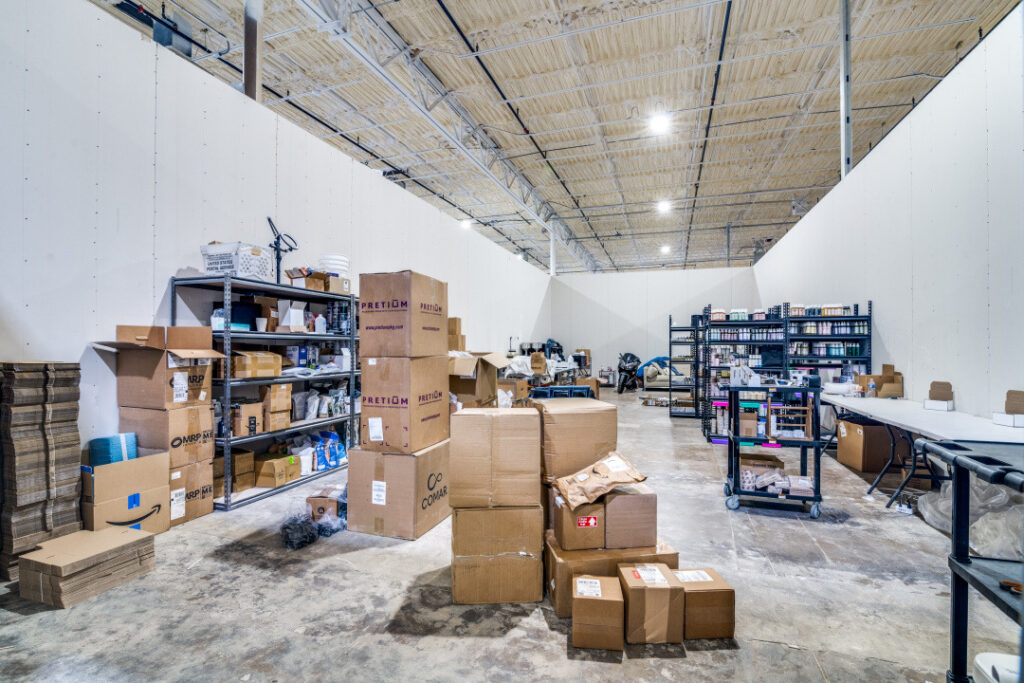 Madewell Spaces co-warehousing interior in Carrollton, TX