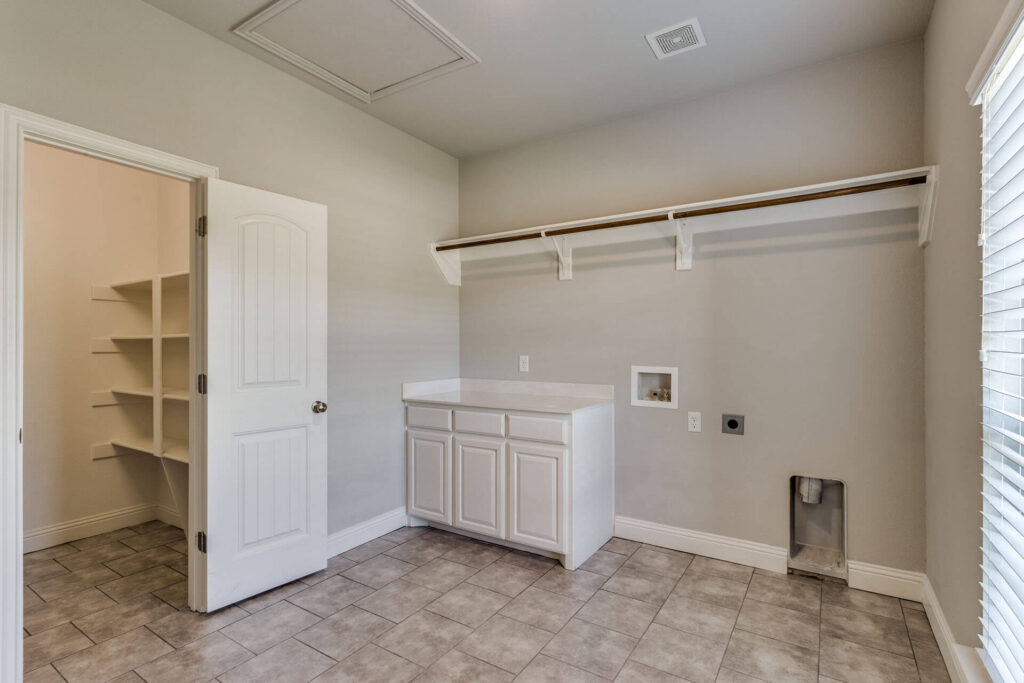 1105-grindstone-rd-unit-102-brock-tx-76087-High-Res-11