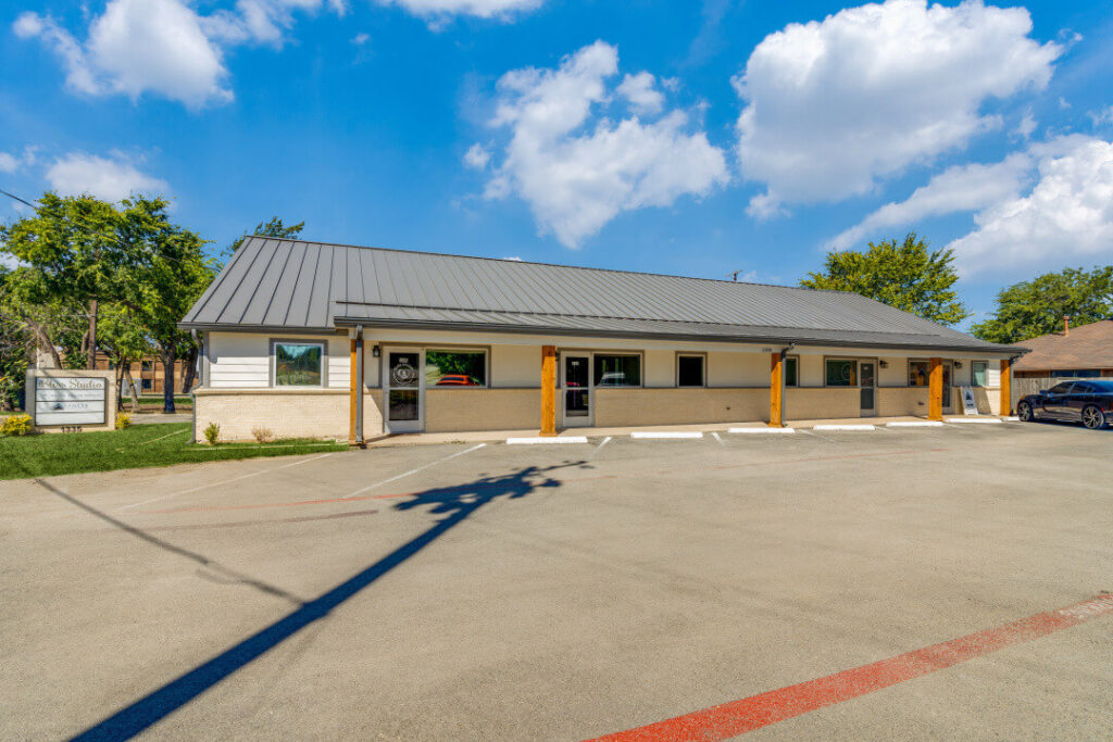 Renovated 1335 E Crosby office building in Carrollton, TX