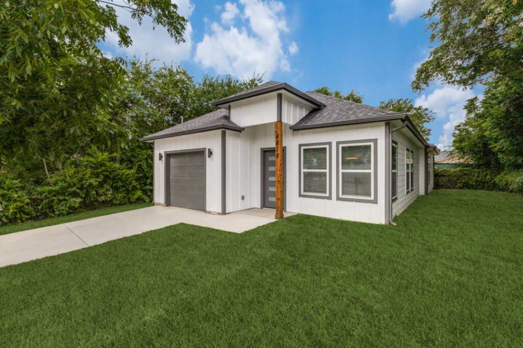 4815Sapphire_TaniaGarcia_12-SH-001 (3)